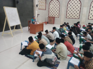 Semarakkan Malam Senin dengan Pengajian Santri Yatim Hafal Quran di Masjid Marwah