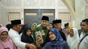 Hangatnya Suasana Buka Puasa Bersama Bapak Hengky Kurniawan Bupati Kabupaten Bandung Barat